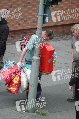 Pfandflaschensammler