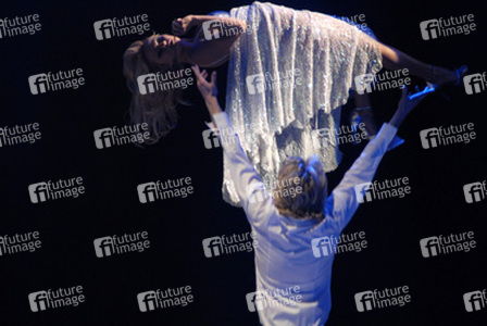 Hans Klok, Pamela Anderson