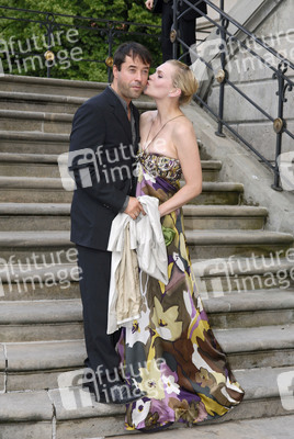 Jan Josef Liefers, Anna Loos