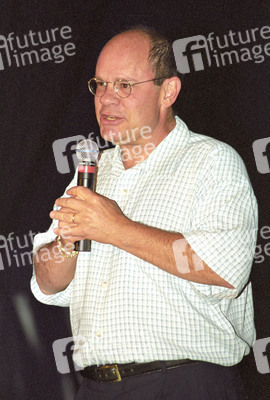 Ethan Phillips