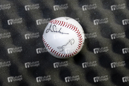 Baseball 'Star Trek: Deep Space Nine'