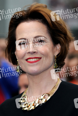 Sigourney Weaver