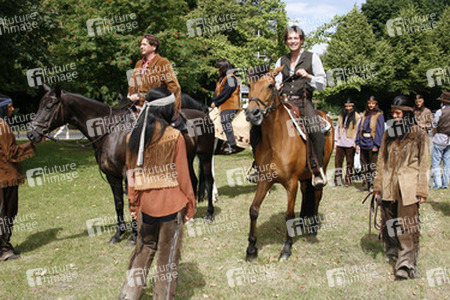 Joshy Peters, Patrick Wolff