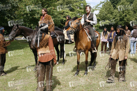 Joshy Peters, Patrick Wolff