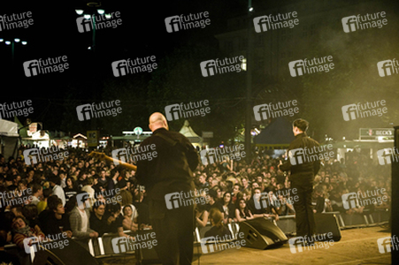 Björn Deee Düßler, Ron Cazzato (4Lyn)