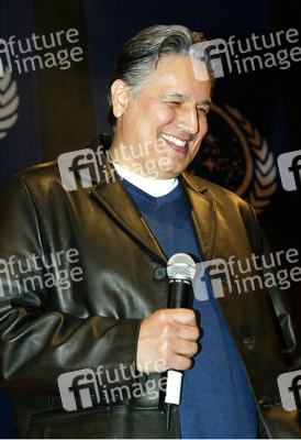 Robert Beltran