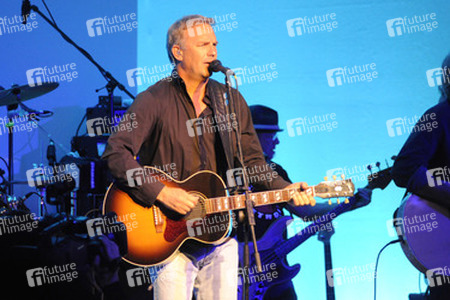 Kevin Costner