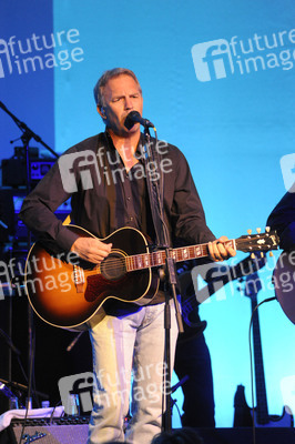 Kevin Costner