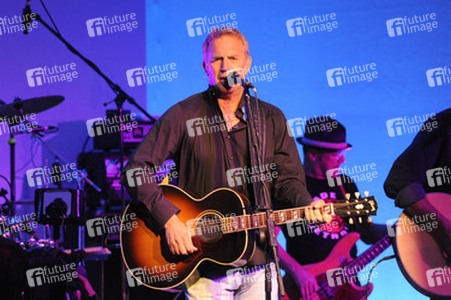 Kevin Costner