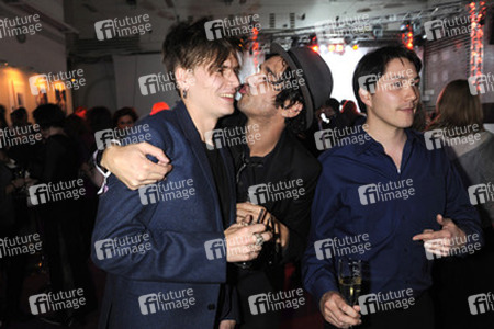 Jamie Burke, Mikki James