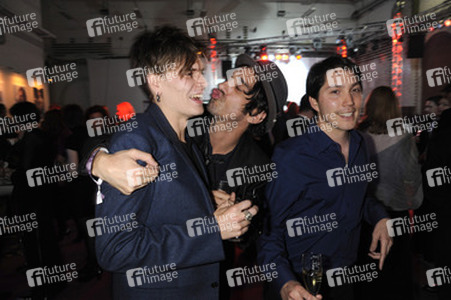 Jamie Burke, Mikki James