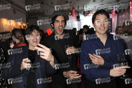 Jamie Burke, Mikki James