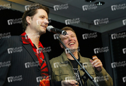 Nico Walser, Wolfgang Grieger