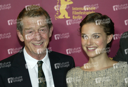 John Hurt, Natalie Portman