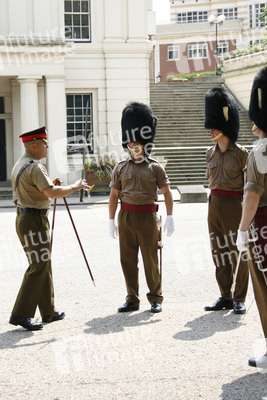 Welsh Guards beim Exerzieren im Hof der Wellington Barracks