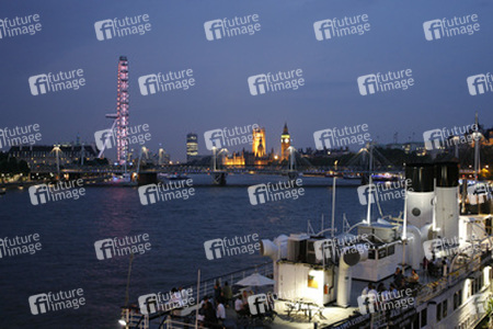 Blick über die Themse