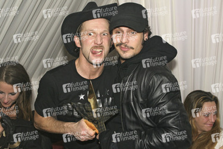 Robert Viktor Minich, Manuel Cortez