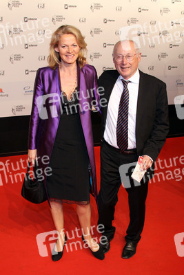 Stefan Aust mit Frau Katrin