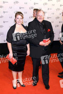 Leonard Lansink mit Freundin