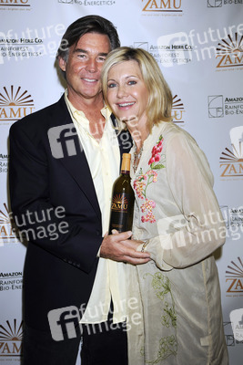 John Easterling, Olivia Newton-John