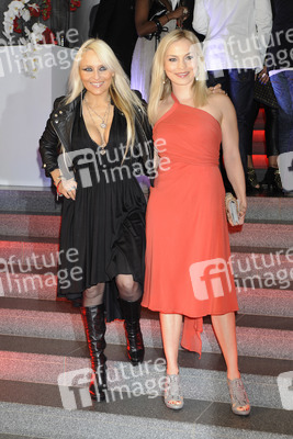 Doro Pesch, Regina Halmich