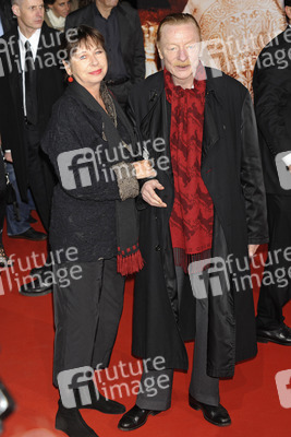 Monika Hansen, Otto Sander