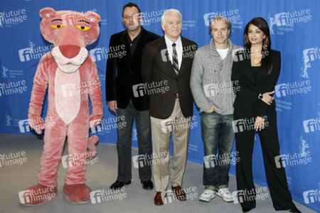 Jean Reno, Steve Martin, Harald Zwart, Aishwarya Rai Bachchan