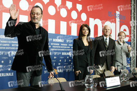 Jean Reno, Aishwarya Rai Bachchan, Steve Martin, Harald Zwart