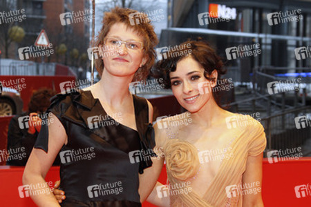 Jasmila Zbanic, Zrinka Cvitesic