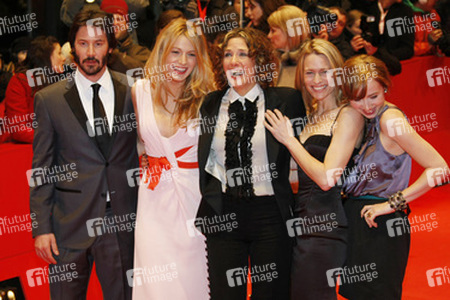 Keanu Reeves, Blake Lively, Rebecca Miller, Robin Wright Penn, Zoe Kazan
