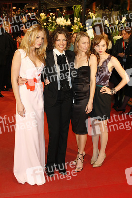 Blake Lively, Rebecca Miller, Robin Wright Penn, Zoe Kazan