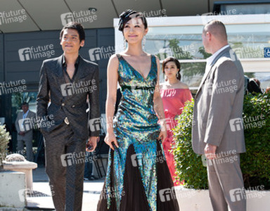 Yi Zi, Feier Li, Bingbing Fan