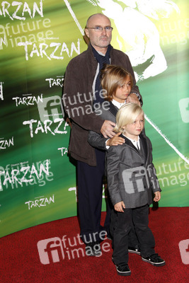 Phil Collins (Genesis) mit Söhnen Nicholas und Mathew