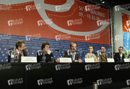 John Hurt, Stephen Rea, Hugo Weaving, Natalie Portman, Joel Silver, James McTeigue