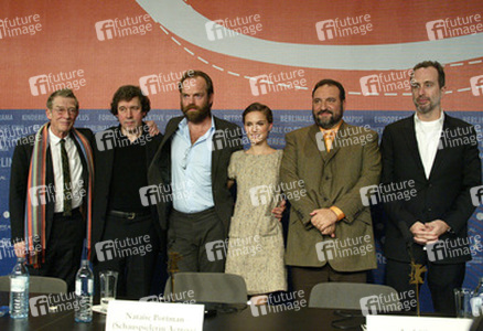 John Hurt, Stephen Rea, Hugo Weaving, Natalie Portman, Joel Silver, James McTeigue