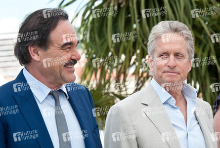 Oliver Stone, Michael Douglas
