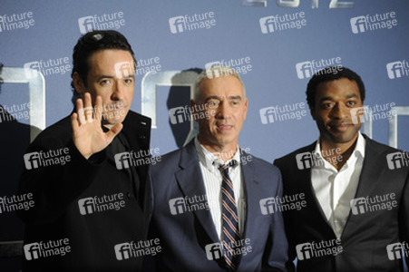 John Cusack, Roland Emmerich, Chiwetel Ejiofor