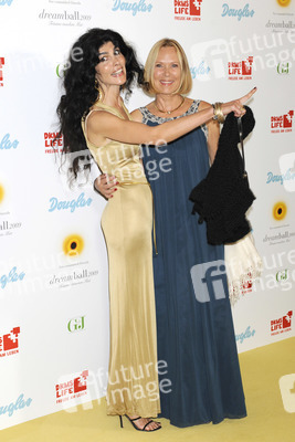 Janine White, Sybille Beckenbauer