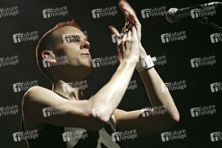 Stefan Olsdal (Placebo)