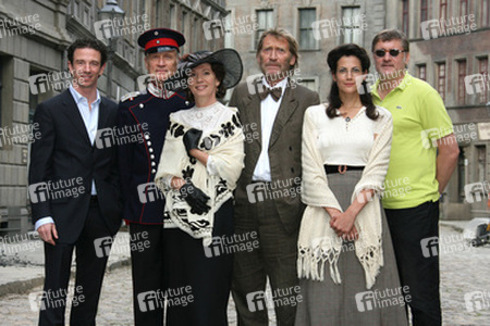 Oliver Berben, Robert Atzorn, Iris Berben, Matthias Habich, Bettina Zimmermann, Carlo Rola