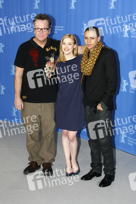 Tom Arnold, Gillian Jacobs, Evan Ross