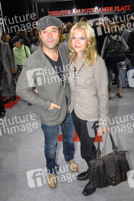 Jan Josef Liefers, Anna Loos