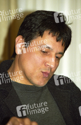 Robert Beltran