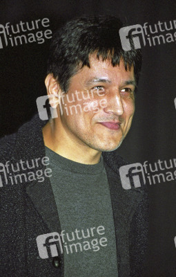 Robert Beltran