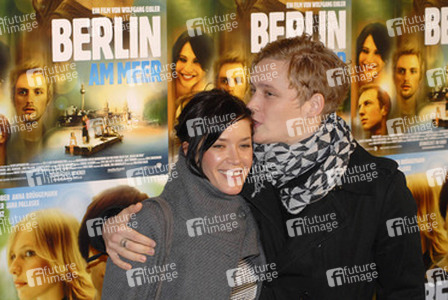 Matthias Schweighöfer mit Freundin Anni