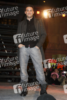 Dane Bowers (Another Level)