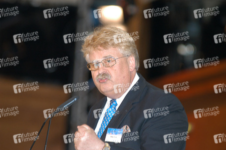 Elmar Brok