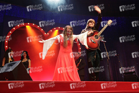 Maite Itoiz, John Kelly