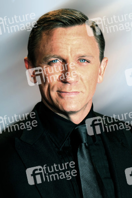 Daniel Craig