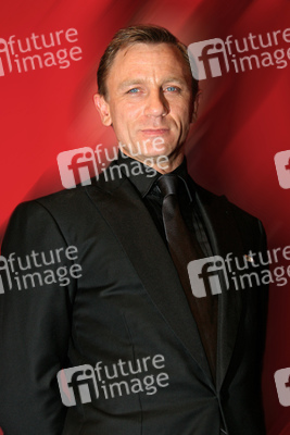Daniel Craig